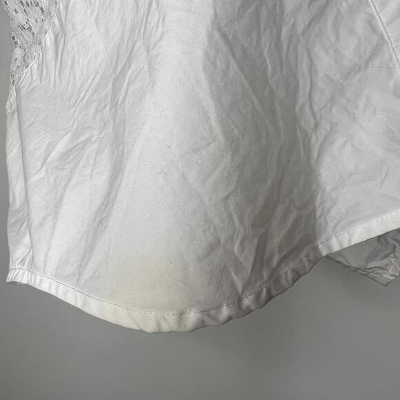 Equipment White Lace Sleeveless Button Up Blouse Size Medium - Picture 4 of 9